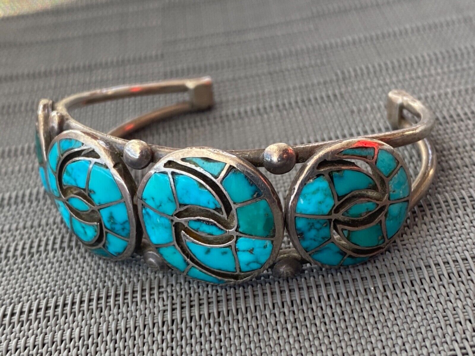 Native American Very Rare Fetish Horse Turquoise Clasp Sterling Silver Channel Bracelet Native American Very Rare Fetish Horse Turquoise Clasp Sterling Silver Channel Bracelet