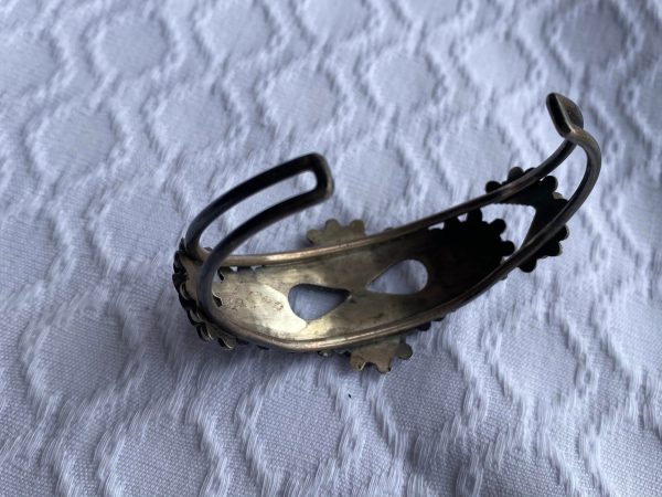 Vintage Zuni Matthew And Rosemary M&R Signed Sterling Turquoise flush inlay flower cuff bracelet - Image 4