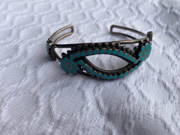 Vintage Zuni Matthew And Rosemary M&R Signed Sterling Turquoise flush inlay flower cuff bracelet - Image 6