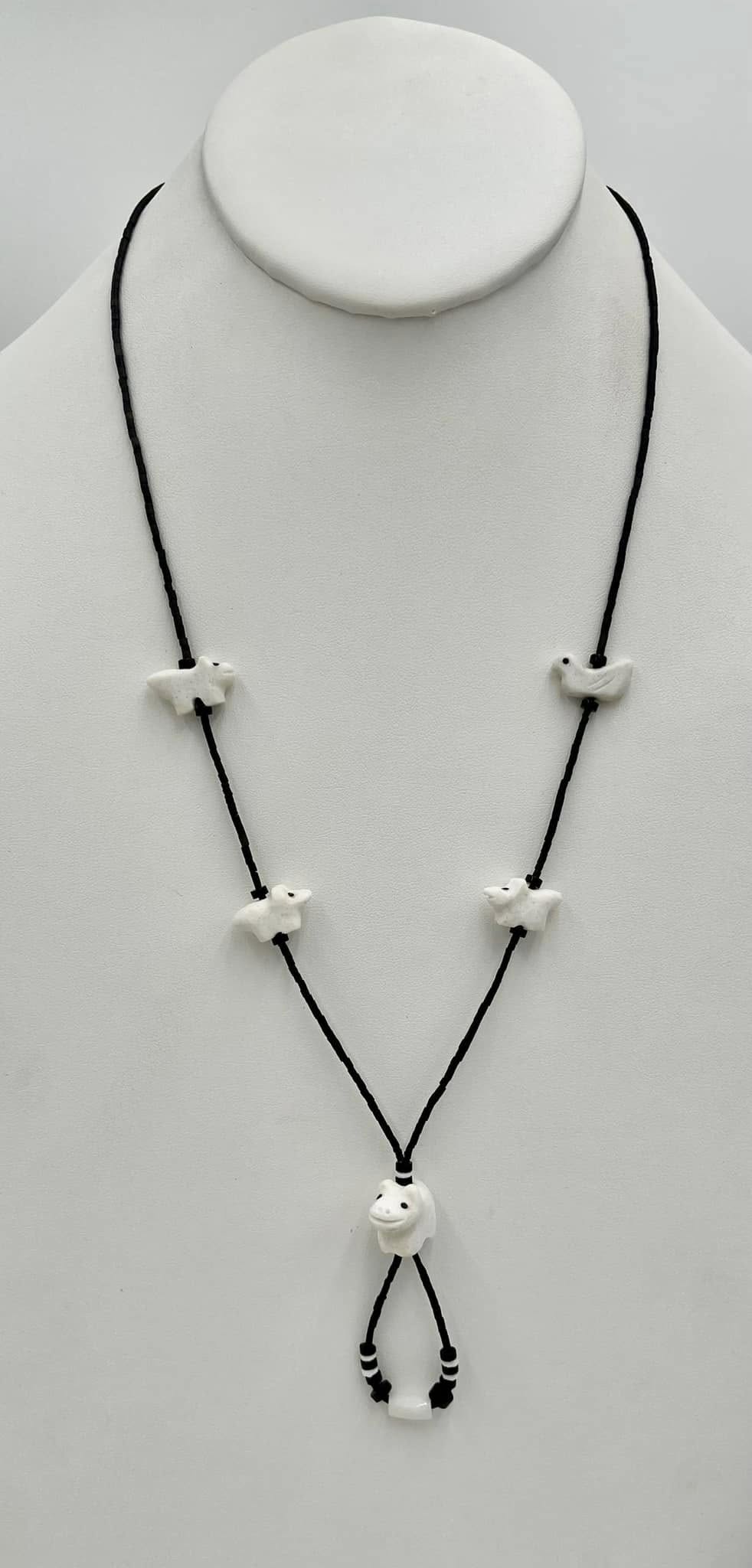 Zuni Leonardo Poblano White Marble Carved Zuni Bears & Bird Fetish Jade Necklace 66/