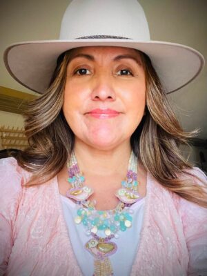 Zuni Jovanna Poblano Signed Citrine, Opal, Pink Rose Quartz, Chalcedony, Pink Tourmaline Beaded Bird Necklace 40/